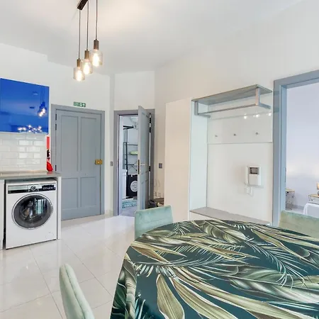 Fully Equipped Home, With Balcony In St Julians By 360 Estates *